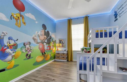 The Perch-2 Miles from Disney, Movie Theatre & Water Park - Foto 26