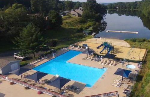 Cozy Cottage at Saw Creek - Foto 11