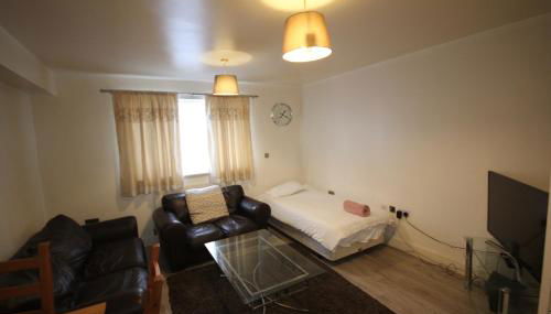 Holden Court Apartment - Apt 1 - Foto 5