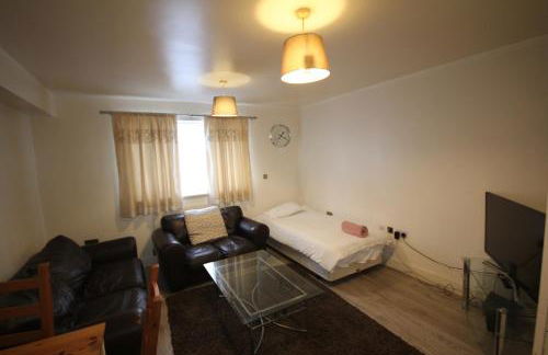 Holden Court Apartment - Apt 1 - Foto 5