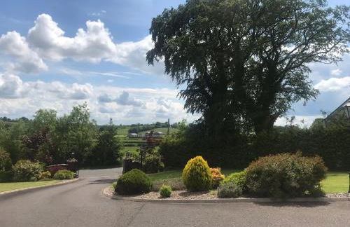 Dungannon 2 Bed Bungalow - Sleeps 5 - Pet Friendly - Foto 71