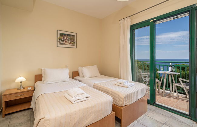 Villa Niki With Swimming Pool - Photo 3