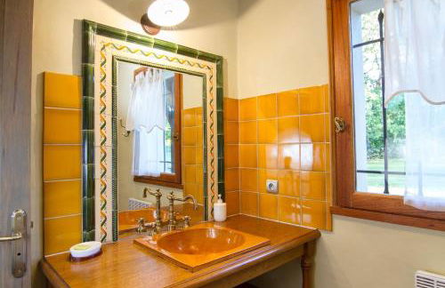 Du Levant au Couchant - 2 gîtes mitoyens à Caylus - Piscine - Jardin - 5 chambres - 12 personnes - 5 minutes du village médiéval - Foto 39