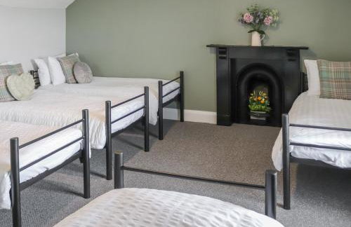 Rhiw Farmhouse - Photo 10