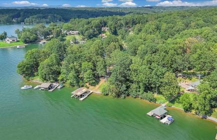 Sundance - Lakefront w/ Private Dock - Photo 26