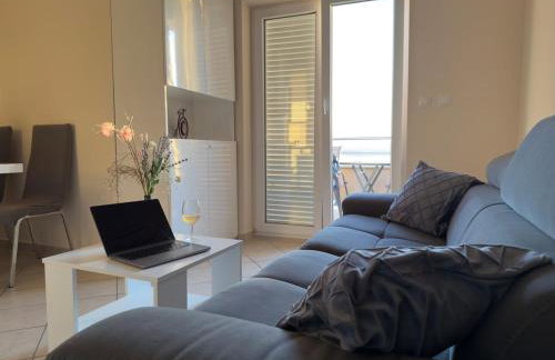 Blue Horizon - 400m from the Sea! - Foto 5