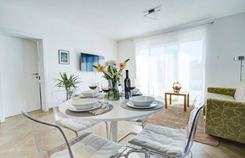 Pola kuće sa bazenom-Eja - Foto 16