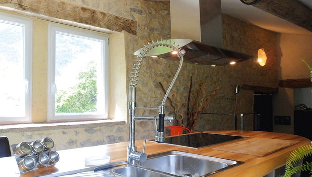 Charming Stone Cottage, Savoillans - Foto 4, Cocina privada