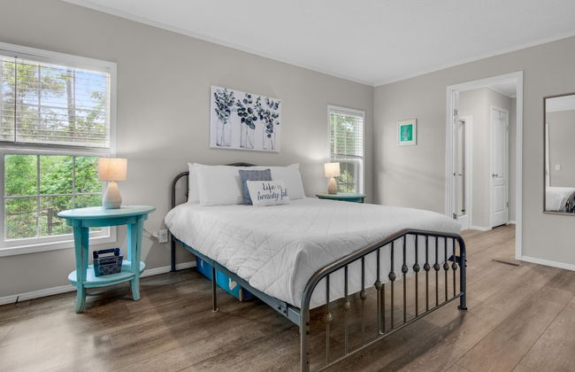 Beachin' Fun - Photo 4