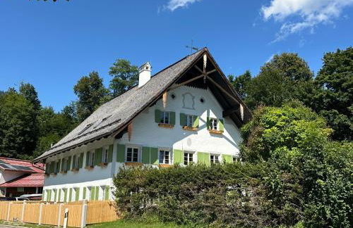 KURFÜRSTLICHES JÄGERHAUS - by "Schloss Gessenberg" - luxurious vacation home with mountain views, suitable for families and friends - Foto 2