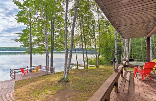 Lakefront Cabin with Private Dock and Beach! - Foto 2
