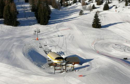 Très beau studio avec terrasse vue sur les pistes - Foto 12