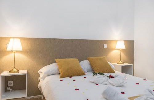 Home2Book Charming Rooftop Vibes Apartment - Foto 13