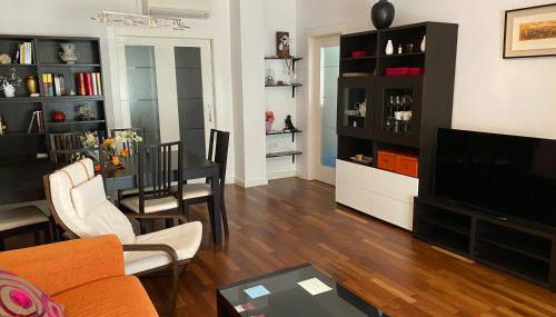 Mike´s apartment. Parking y piscina - Foto 2