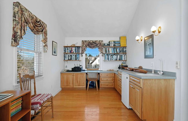 3BR Oceanfront on Nubble Cliffs! - Photo 34