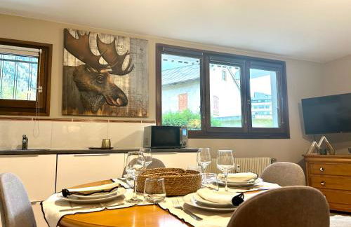 Appartement style chalet avec grande terrasse et parking prive - Foto 10