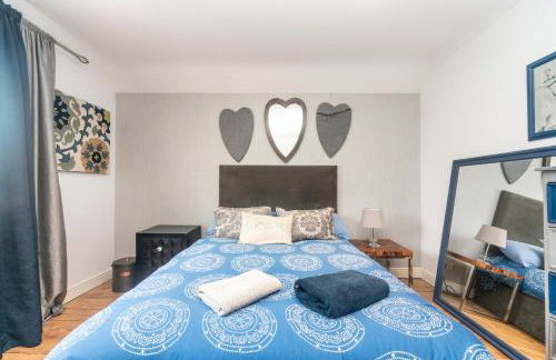 6 bedrooms beautiful home 3 bathrooms, quiet location with garden near Legoland Windsor Heathrow - Foto 32