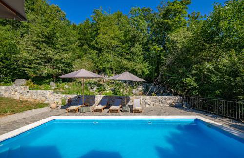 Familija Lovrinovi Retreat with Shared Pool - Foto 15