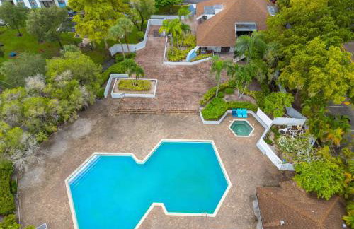 Stylish 2BR in North Miami with Free Parking - Foto 31