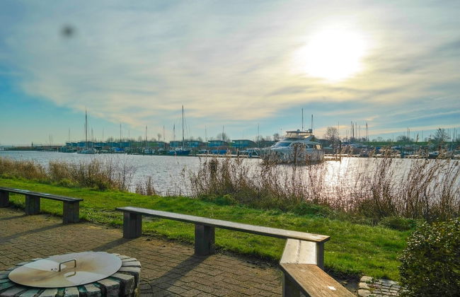 8 Pers Large Seaside Home in Front of the Lauwersmeer - Foto 28