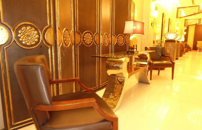 Luxury Condo at Forbeswood Parklane - Foto 4