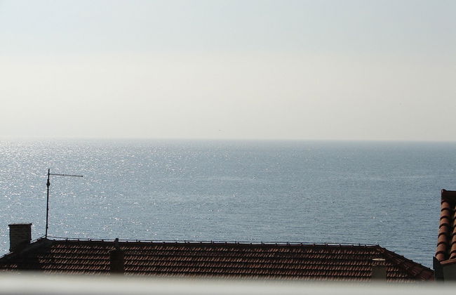 Nik - 50 M From the sea - A1 - Foto 16