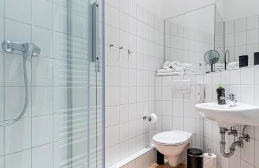Limehome Berlin Malmöer Straße - Photo 82