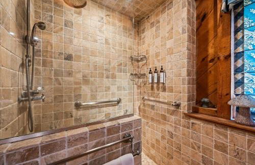 The Lakehouse at The Dunn Compound on the Lake - Foto 8