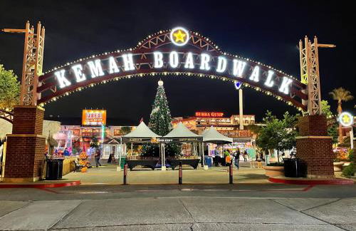 Seabrook 3BR Sleeps 10 w Backyard, Fire Pit Near Kemah - Foto 52