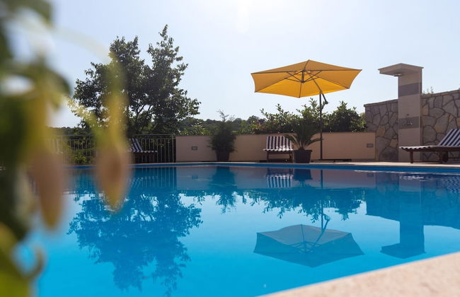 Scenic Elegant Apartments Krk With Balcony and Pool - Photo 55