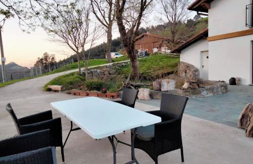 Agroturismo Erlete Goikoa -ESTAMOS EN EL CAMINO DE SANTIAGO -WE ARE ON THE CAMINO DE SANTIAGO- SENDERISMO-RUTAS Y BICICLETA - Photo 37