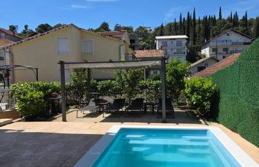 Beautiful Holiday Home "Villa Relax Oasis" - Foto 46