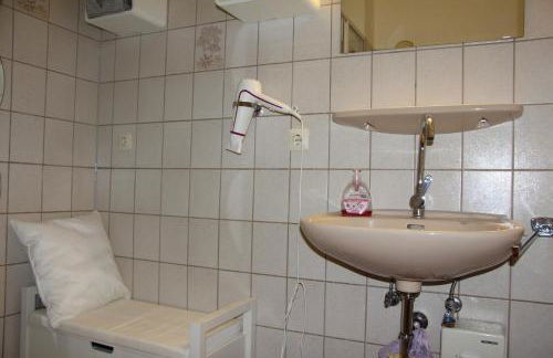 Kleine Seenadel - Foto 10