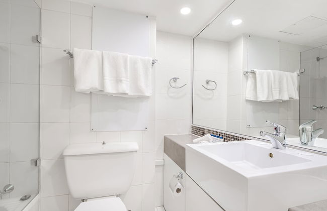 Oaks Sydney Hyde Park Suites - Photo 28