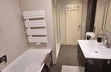 Ferienwohnung mit Garten und Bergblick - Foto 52