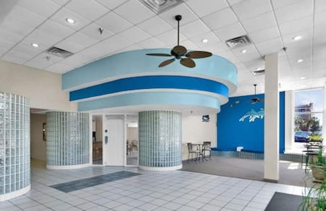 613 3 Beds Luxury Beachfront Studio Ideal 4 Long Stays - Foto 47