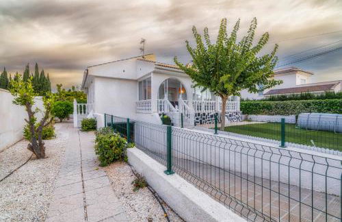 VILLA MARIE Estancia Premium en el MAR MENOR con Jacuzzi Climatizado - Foto 29