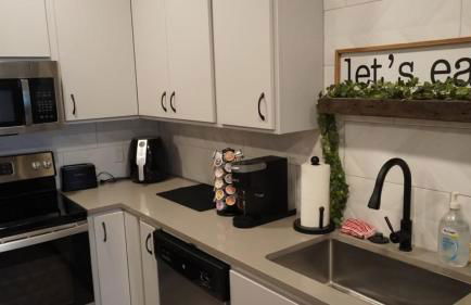 Gorgeous High-Rise On The River - Foto 8