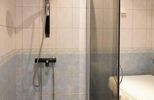 2ndhomes Stunning Top Floor Residence with 2BR & Sauna - Foto 27