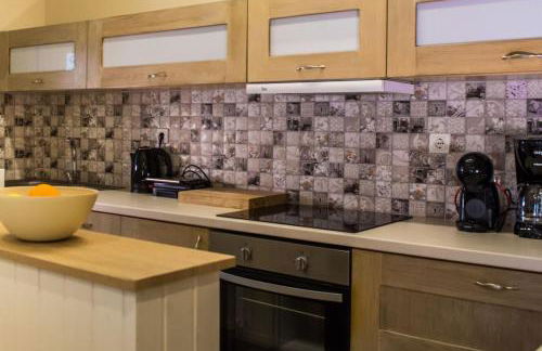 Alfa house w/ view & barbeque in Pythagorion - Foto 35