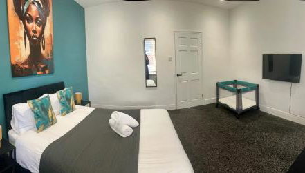 House in Tyneside Perfect for Travelers, Groups & Contractors Free Parking - Foto 3