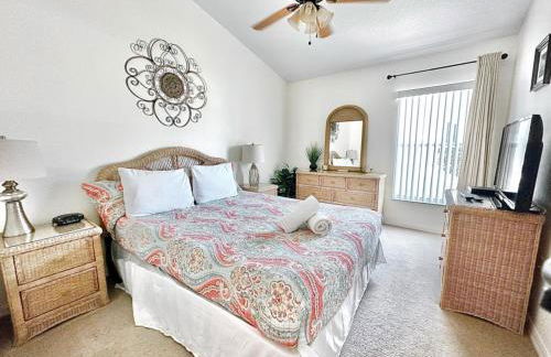 Cozy 4 Bed Pool Home With Game Room 4 Bedroom Home by RedAwning - Foto 36