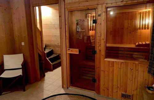 Superbe CHALET (14 personnes) & SAUNA au pied du Mont Blanc - Photo 56