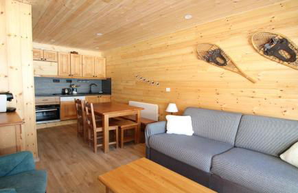 SOLEIL DES ECRINS Puy Saint Vincent 1800 appart 4 pers refait neuf - Foto 12