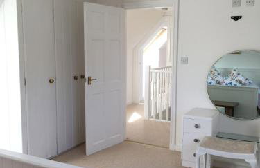 Driftwood Cottage - Photo 16