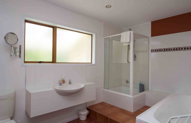 By the Bay Beachfront Apartments - Foto 47