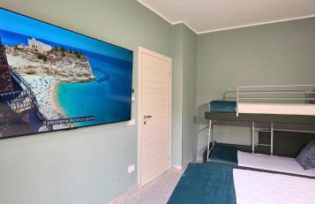 DANIEL SUPERIOR APARTMENTS - Tropea City Center - 250m from the Train Station - Foto 22