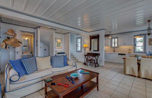 View-topia Amazing View, Private Pool, Close to the center. - Photo 23