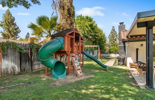 5BR Fun Haven Pool Mini Golf Movie Game room - Foto 62