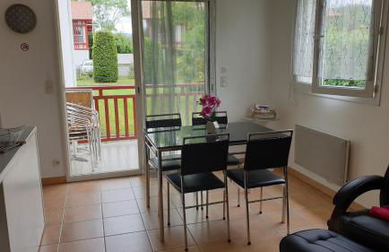 T2 classé 3 étoiles - au calme proche centre ville - idéal curistes et vacanciers - Foto 11